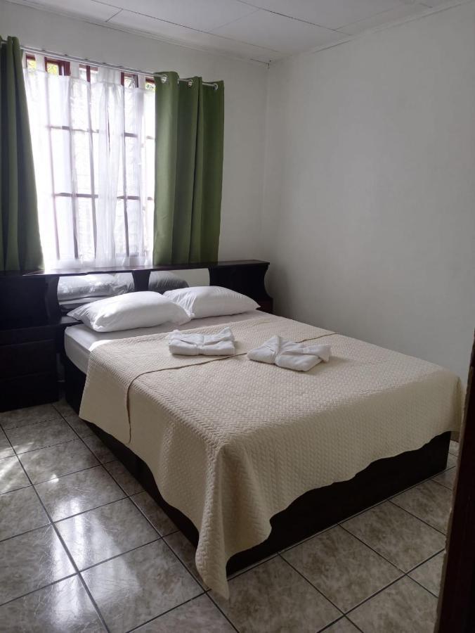Apartamento Lopez Y Azofeifa Portete Exterior foto